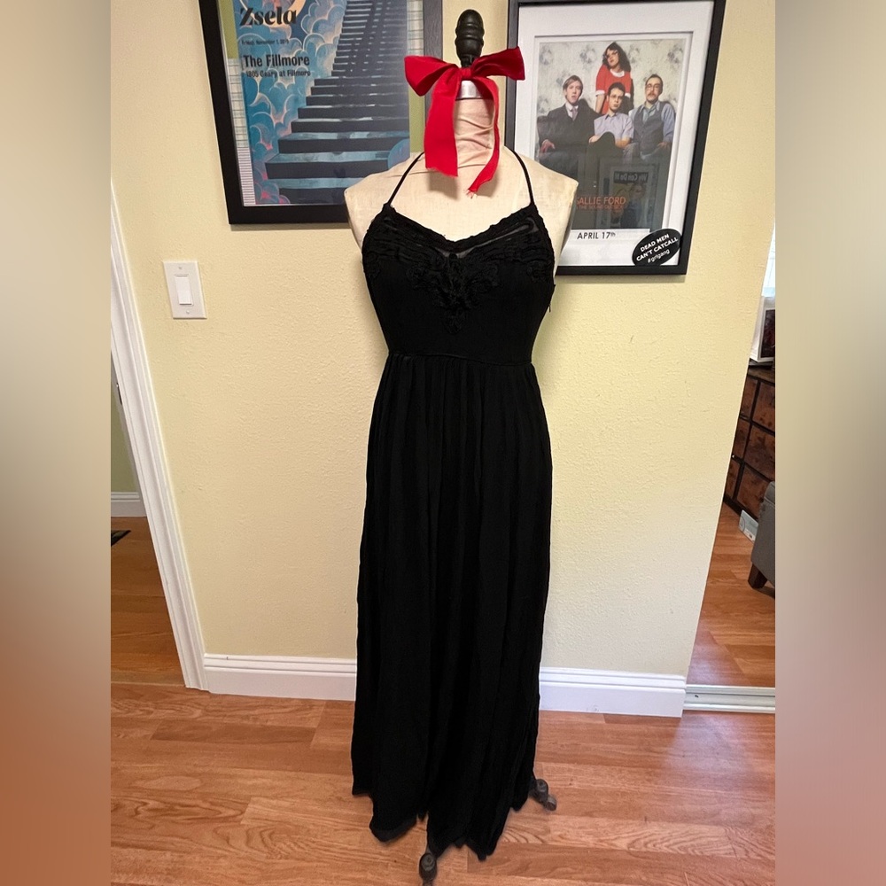 Black crochet detail open back maxi dress